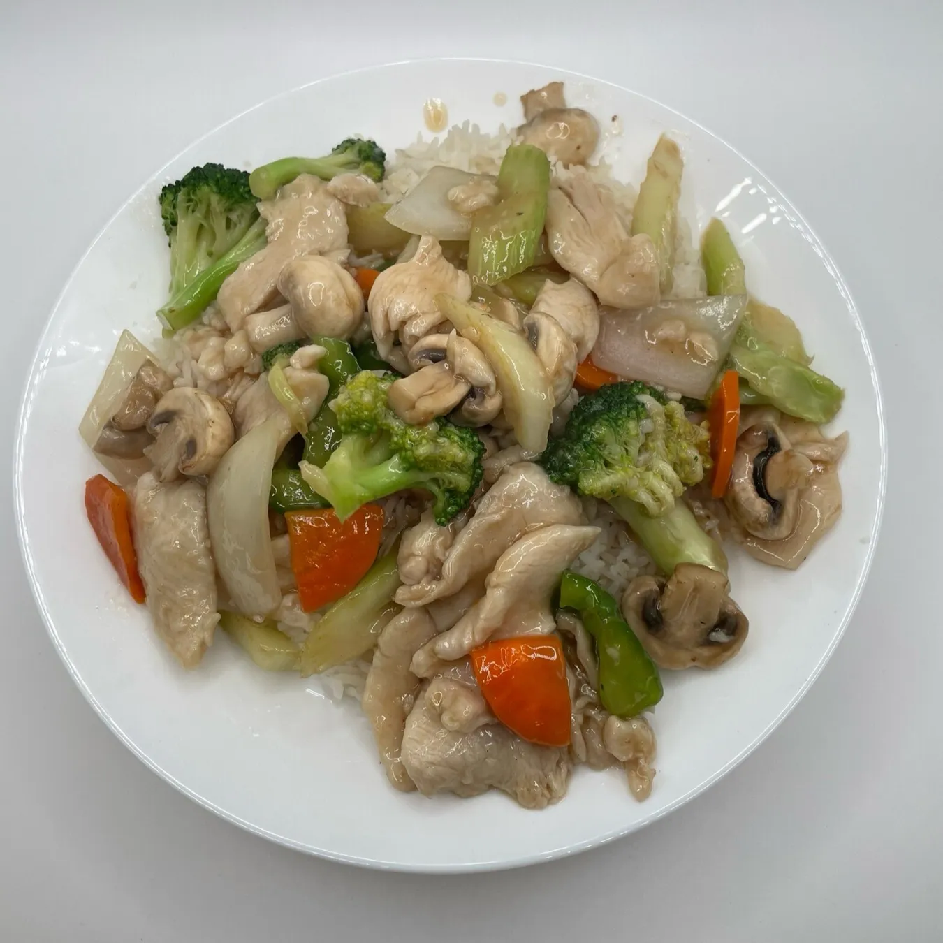 Chicken w/Mix Veg. Over Steamed Rice